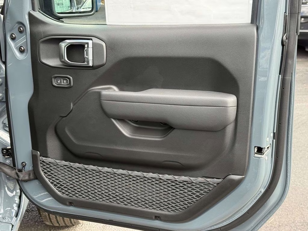 2026 Anvil Clear Coat Jeep Wrangler Sport S 4X4 SUV