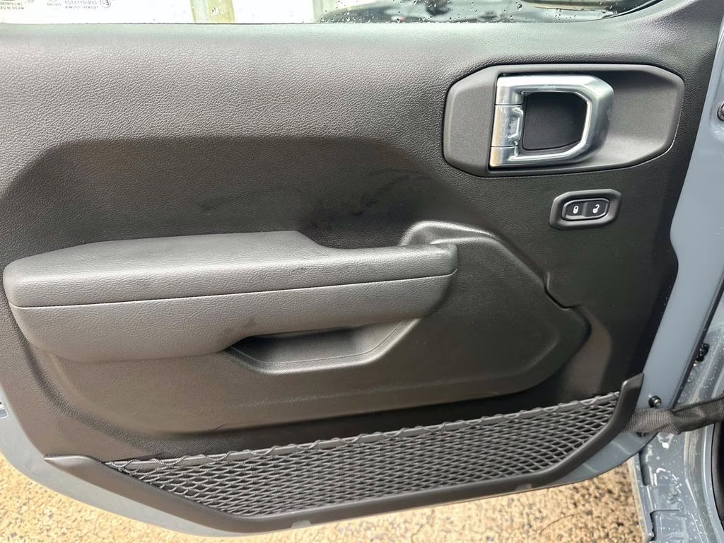 2026 Anvil Clear Coat Jeep Wrangler Sport 4X4 SUV