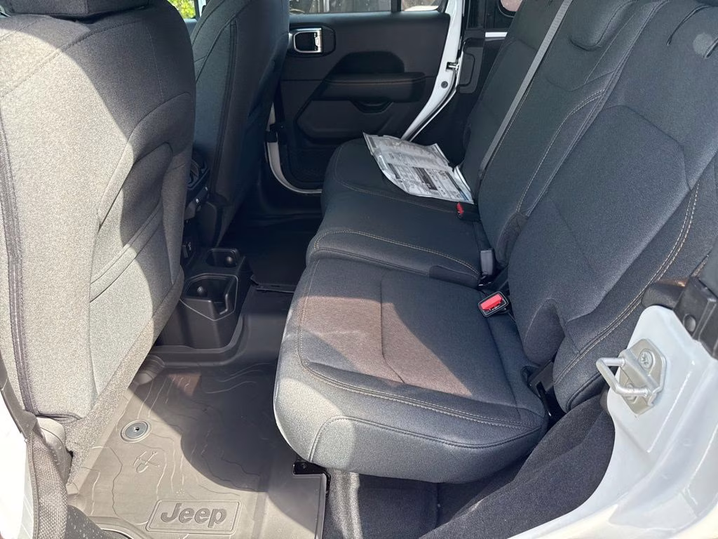 2024 Bright White Clearcoat Jeep Wrangler Sahara 4X4 SUV