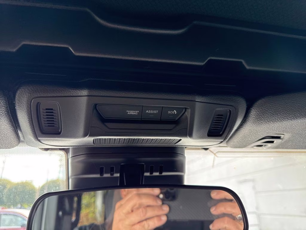 2024 Silver Zynith Clearcoat Jeep Wrangler Sahara 4X4 SUV