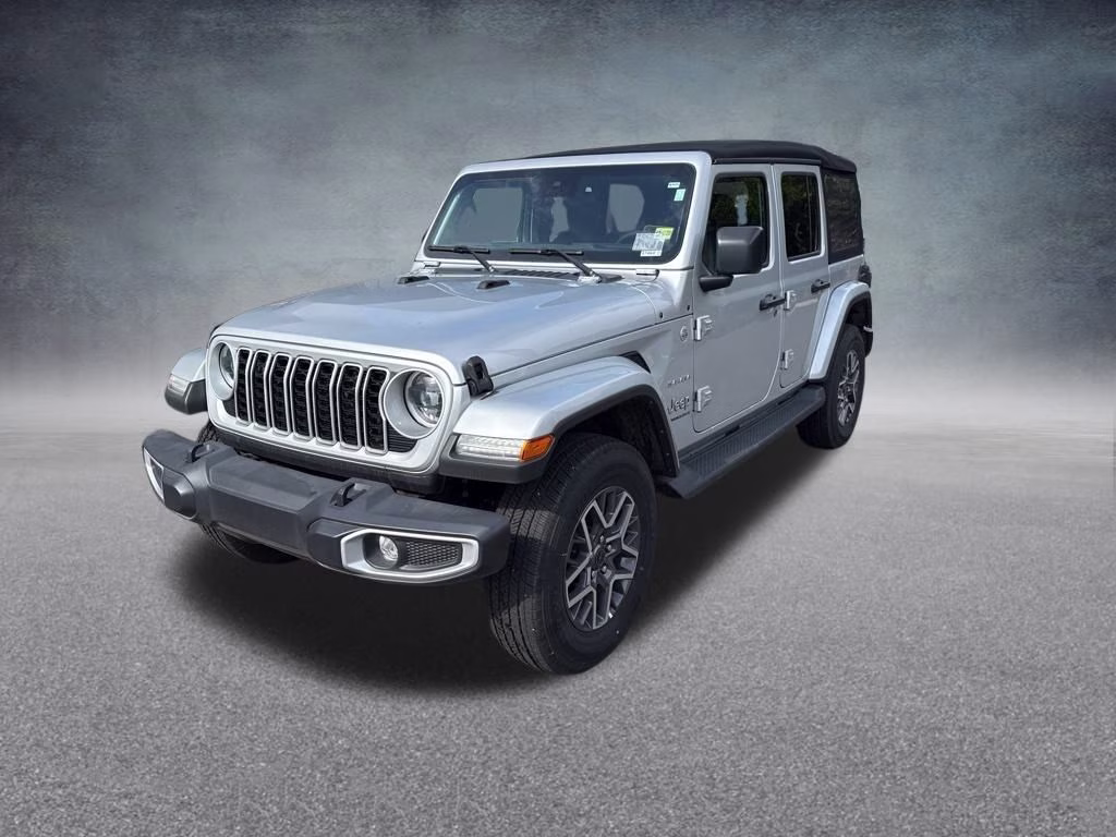 2024 Silver Zynith Clearcoat Jeep Wrangler Sahara 4X4 SUV