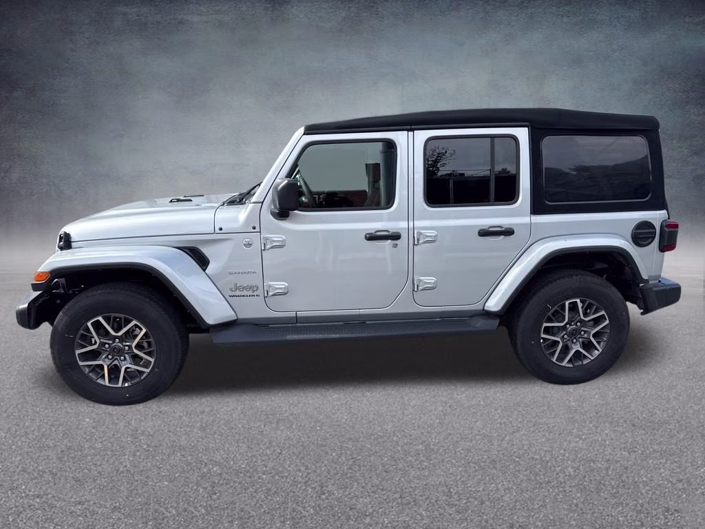 2024 Silver Zynith Clearcoat Jeep Wrangler Sahara 4X4 SUV