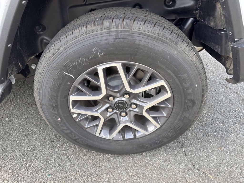 2024 Silver Zynith Clearcoat Jeep Wrangler Sahara 4X4 SUV