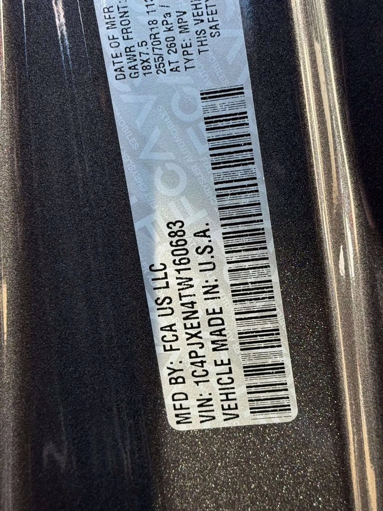 2026 Granite Crystal Metallic Clearcoat Jeep Wrangler Sahara 4X4 SUV