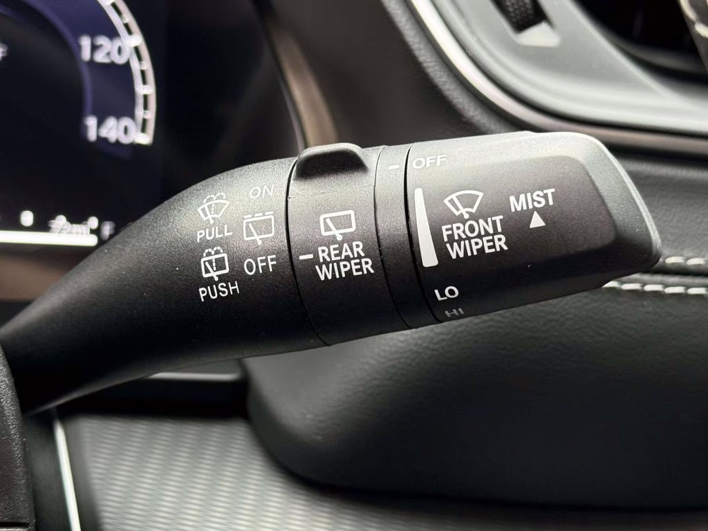 2025 Baltic Gray Metallic Clearcoat Jeep Grand Cherokee Altitude X 4X4 SUV