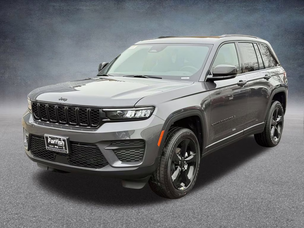 2025 Baltic Gray Metallic Clearcoat Jeep Grand Cherokee Altitude X 4X4 SUV