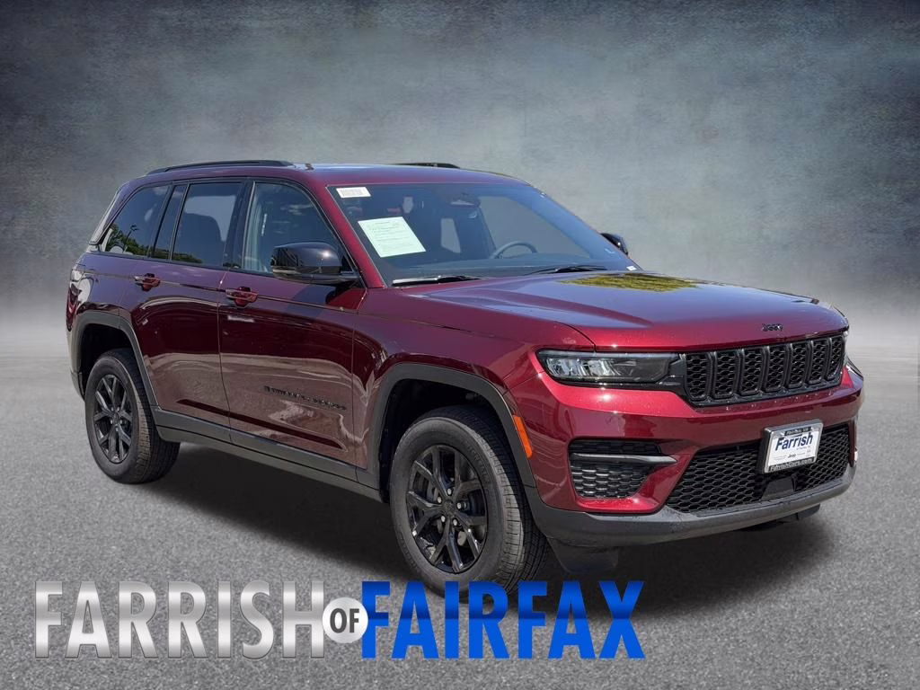 2025 Velvet Red Pearlcoat Jeep Grand Cherokee Altitude X 4X4 SUV