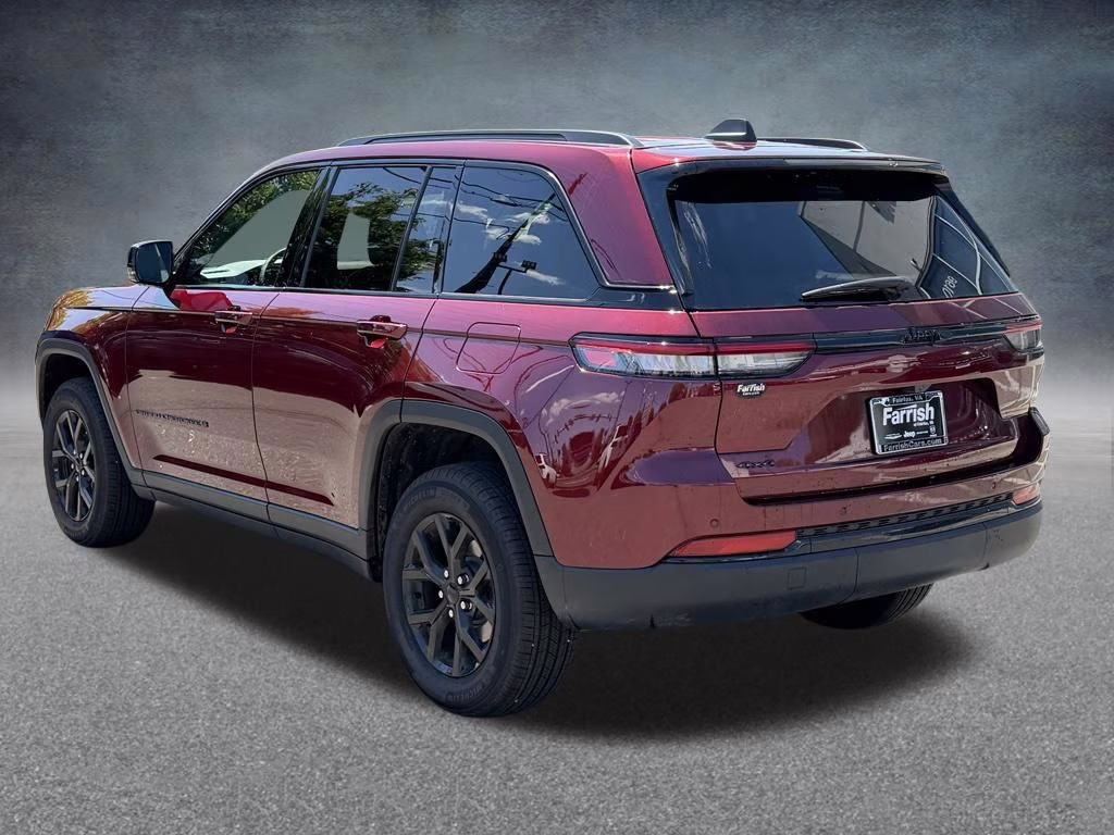 2025 Velvet Red Pearlcoat Jeep Grand Cherokee Altitude X 4X4 SUV