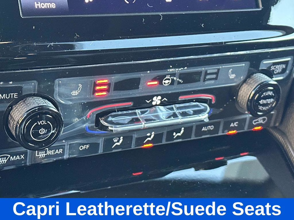 2025 Diamond Black Crystal Pearlcoat Jeep Grand Cherokee Altitude X 4X4 SUV