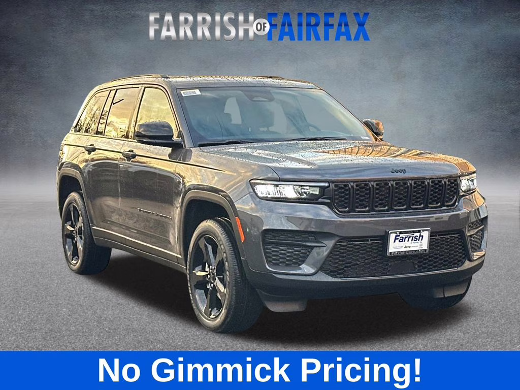 2025 Baltic Gray Metallic Clearcoat Jeep Grand Cherokee Altitude X 4X4 SUV