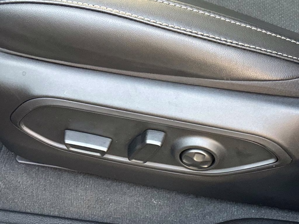 2025 Baltic Gray Metallic Clearcoat Jeep Grand Cherokee Altitude X 4X4 SUV