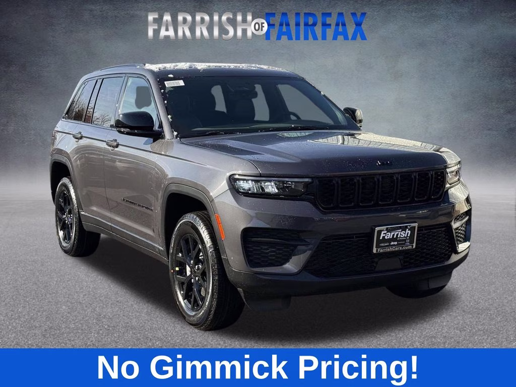 2025 Baltic Gray Metallic Clearcoat Jeep Grand Cherokee Altitude X 4X4 SUV