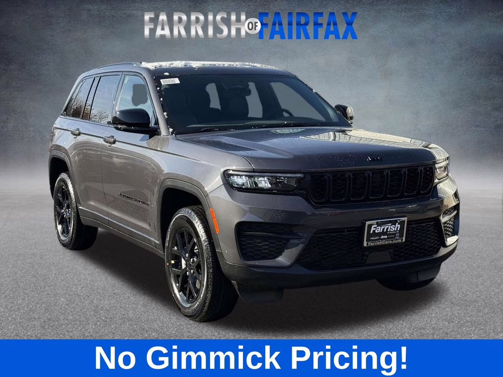 2025 Baltic Gray Metallic Clearcoat Jeep Grand Cherokee Altitude X 4X4 SUV