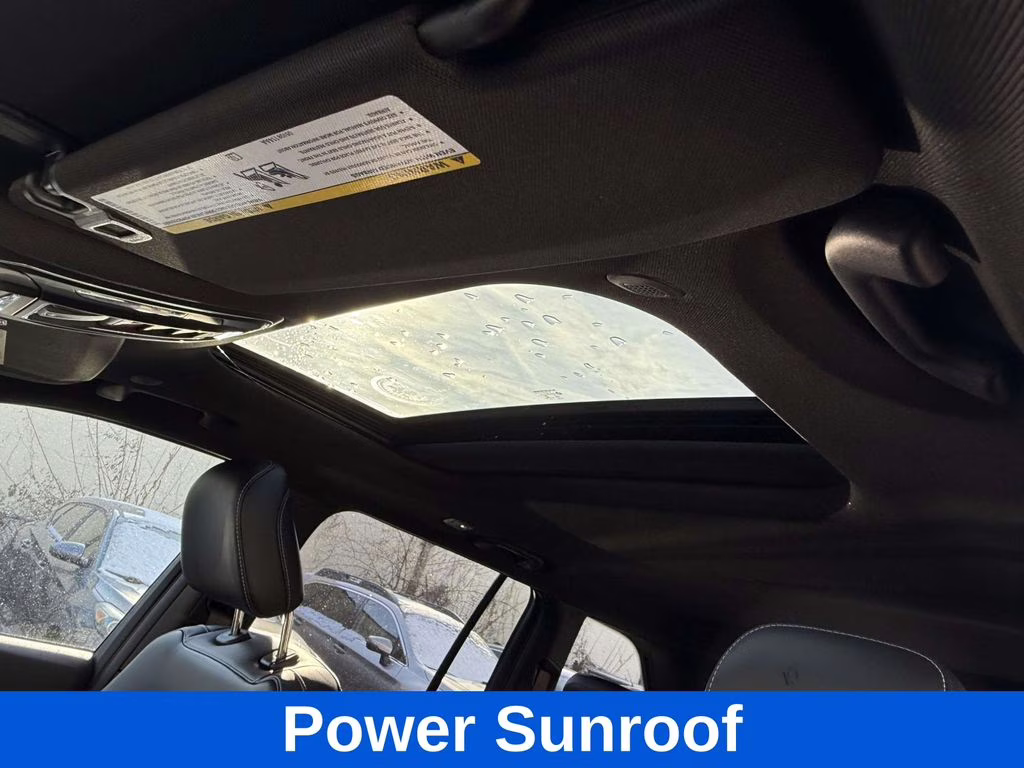 2025 Diamond Black Crystal Pearlcoat Jeep Grand Cherokee Altitude X 4X4 SUV