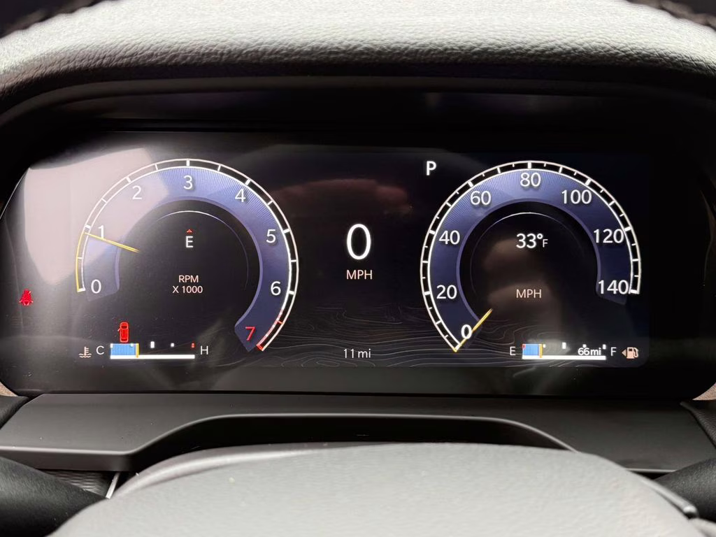 2025 Diamond Black Crystal Pearlcoat Jeep Grand Cherokee Altitude X 4X4 SUV