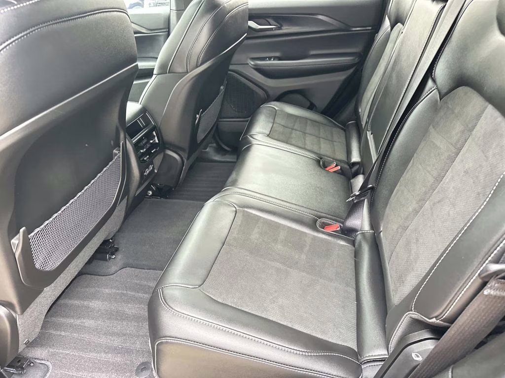 2025 Baltic Gray Metallic Clearcoat Jeep Grand Cherokee Altitude X 4X4 SUV