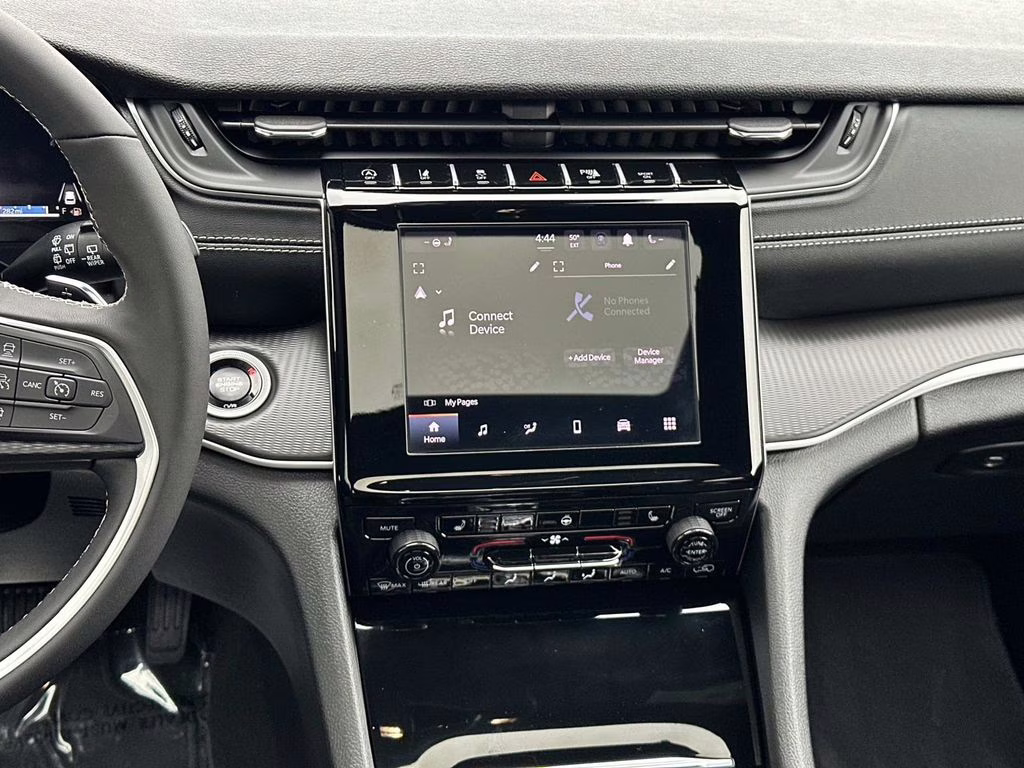 2025 Baltic Gray Metallic Clearcoat Jeep Grand Cherokee Altitude X 4X4 SUV