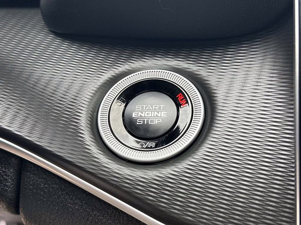 2025 Baltic Gray Metallic Clearcoat Jeep Grand Cherokee Altitude X 4X4 SUV