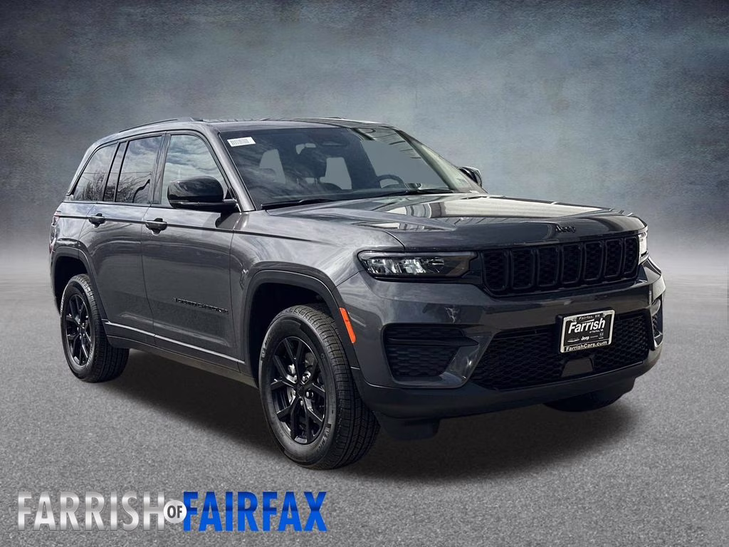 2025 Baltic Gray Metallic CC Jeep Grand Cherokee Altitude X 4X4 SUV