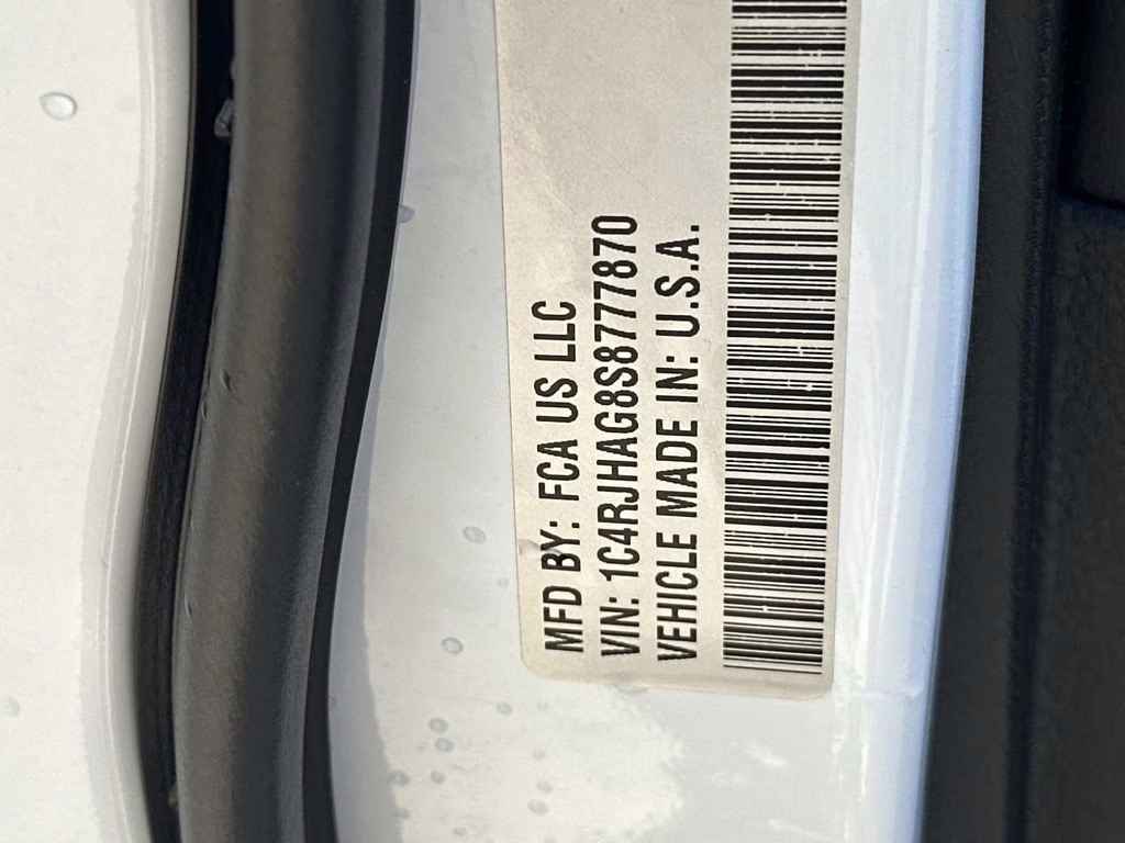 2025 Bright White Clearcoat Jeep Grand Cherokee Altitude X 4X4 SUV