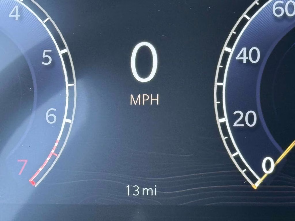 2025 Baltic Gray Metallic Clearcoat Jeep Grand Cherokee Altitude X 4X4 SUV