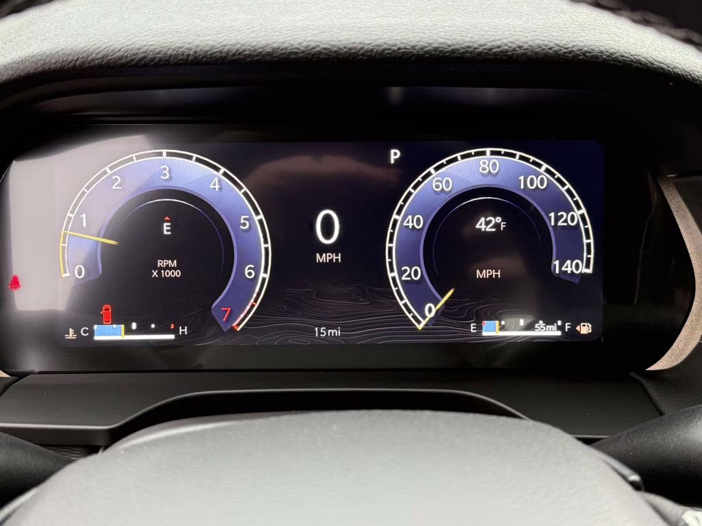 2025 Diamond Black Crystal Pearlcoat Jeep Grand Cherokee Altitude X 4X4 SUV