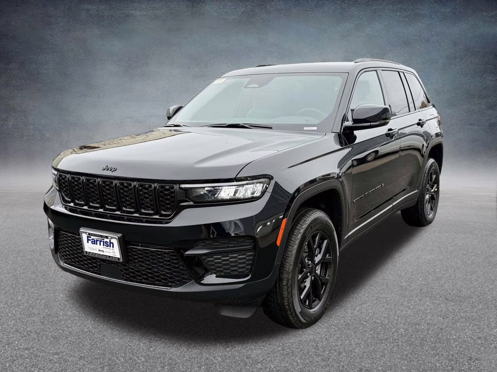 2025 Diamond Black Crystal Pearlcoat Jeep Grand Cherokee Altitude X 4X4 SUV