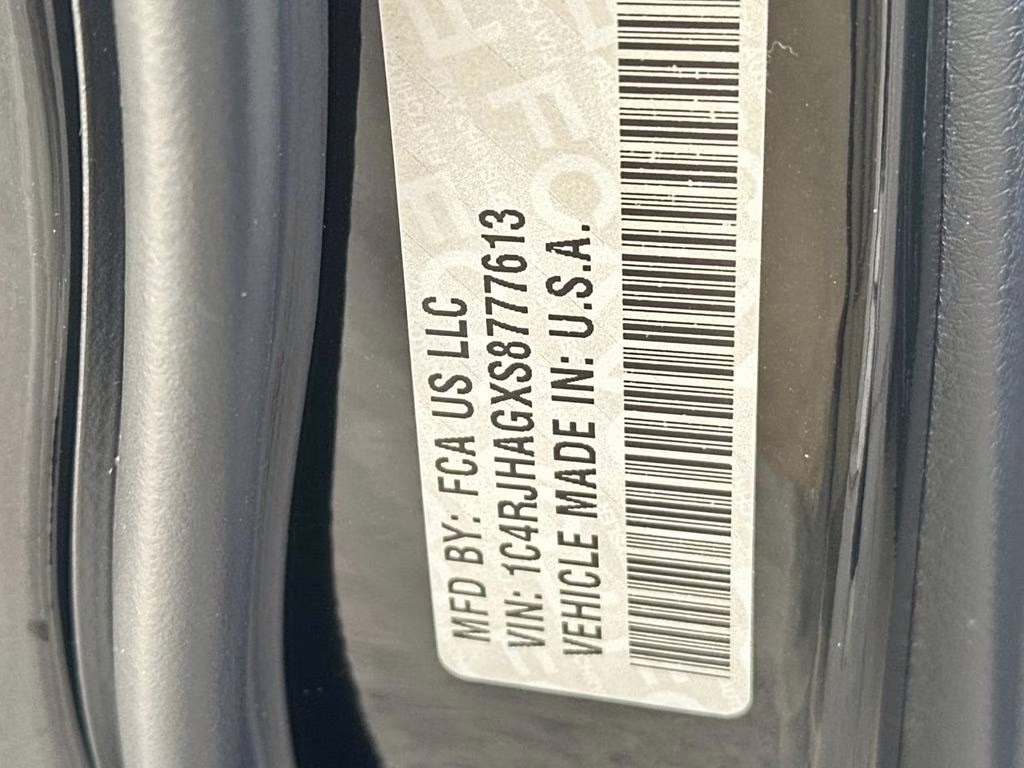 2025 Diamond Black Crystal Pearlcoat Jeep Grand Cherokee Altitude X 4X4 SUV