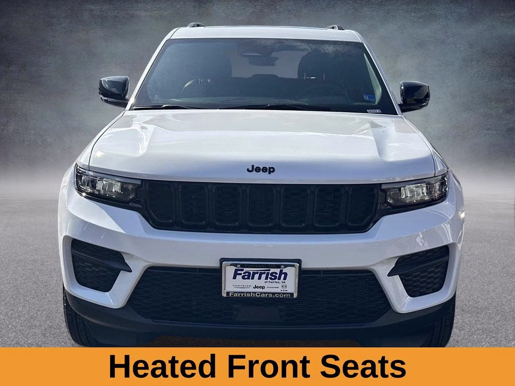 2025 Bright White Clearcoat Jeep Grand Cherokee Altitude X 4X4 SUV