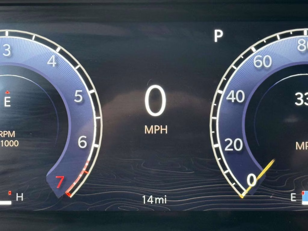 2025 Bright White Clearcoat Jeep Grand Cherokee Limited 4X4 SUV