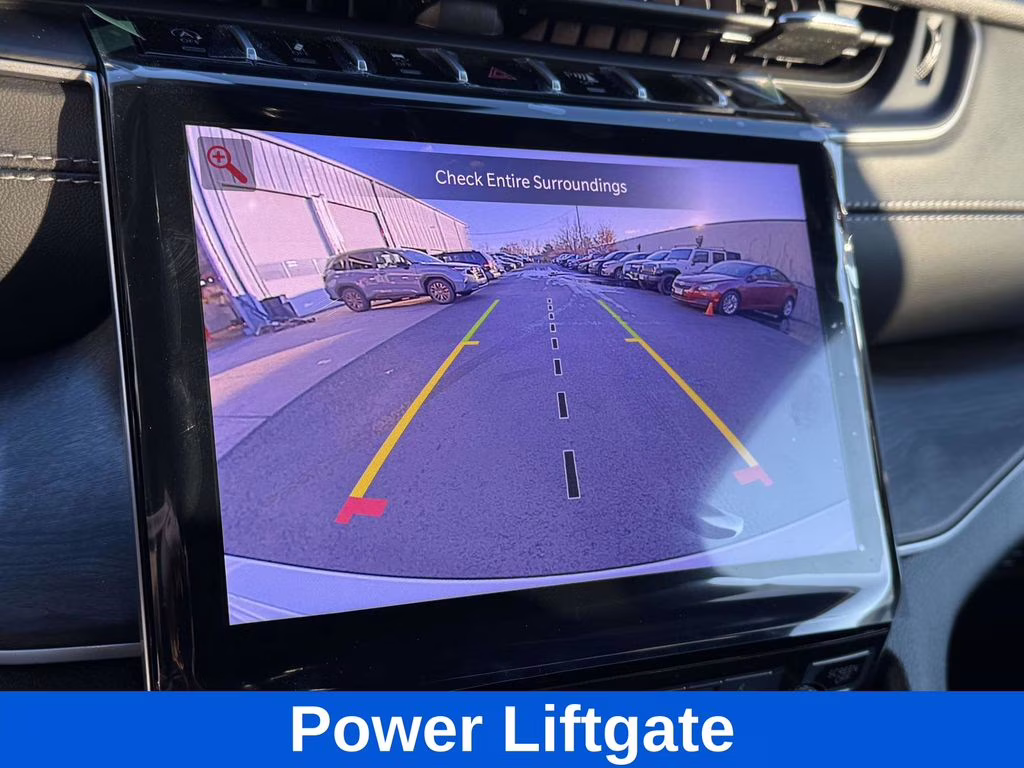 2025 Bright White Clearcoat Jeep Grand Cherokee Limited 4X4 SUV