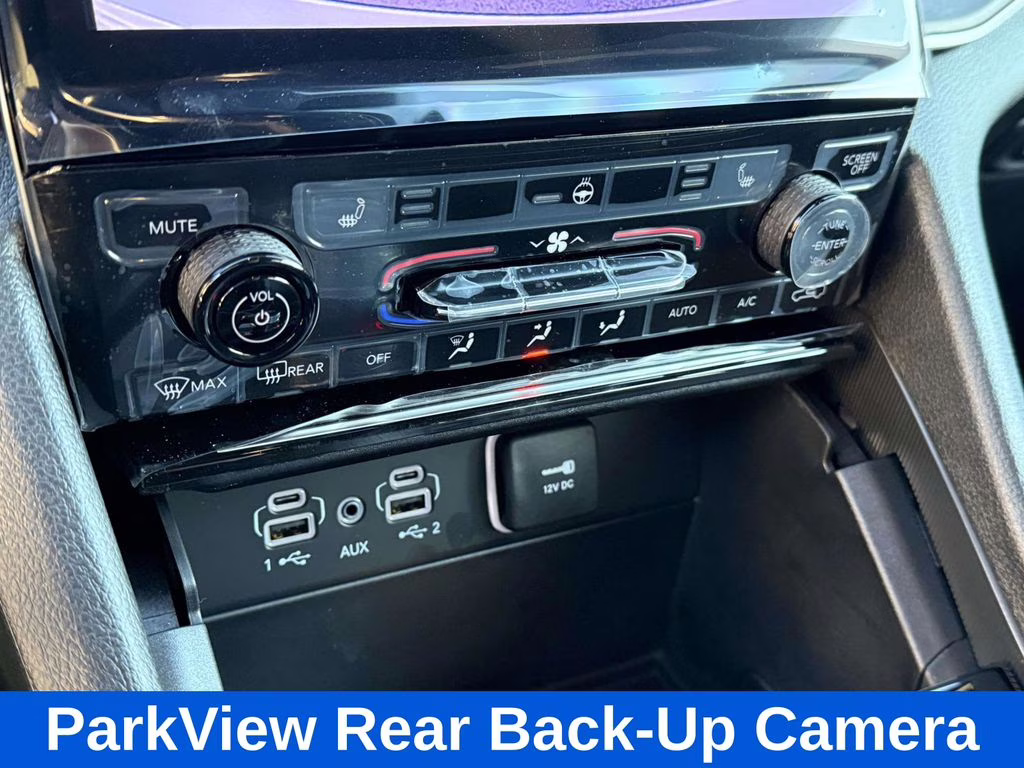 2025 Bright White Clearcoat Jeep Grand Cherokee Limited 4X4 SUV