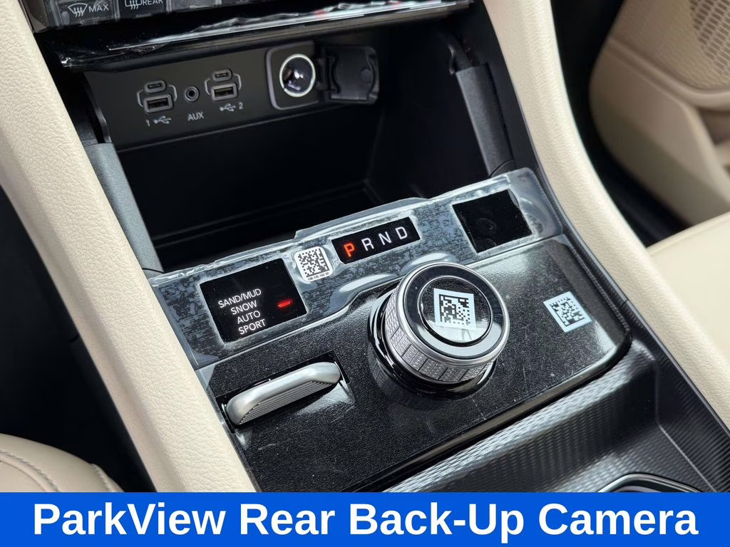 2025 Baltic Gray Metallic Clearcoat Jeep Grand Cherokee Limited 4X4 SUV