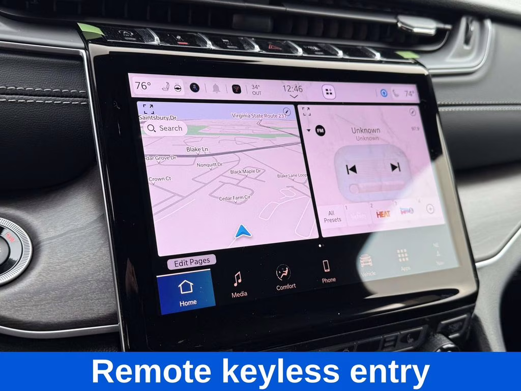 2025 Silver Zynith Jeep Grand Cherokee Limited 4X4 SUV