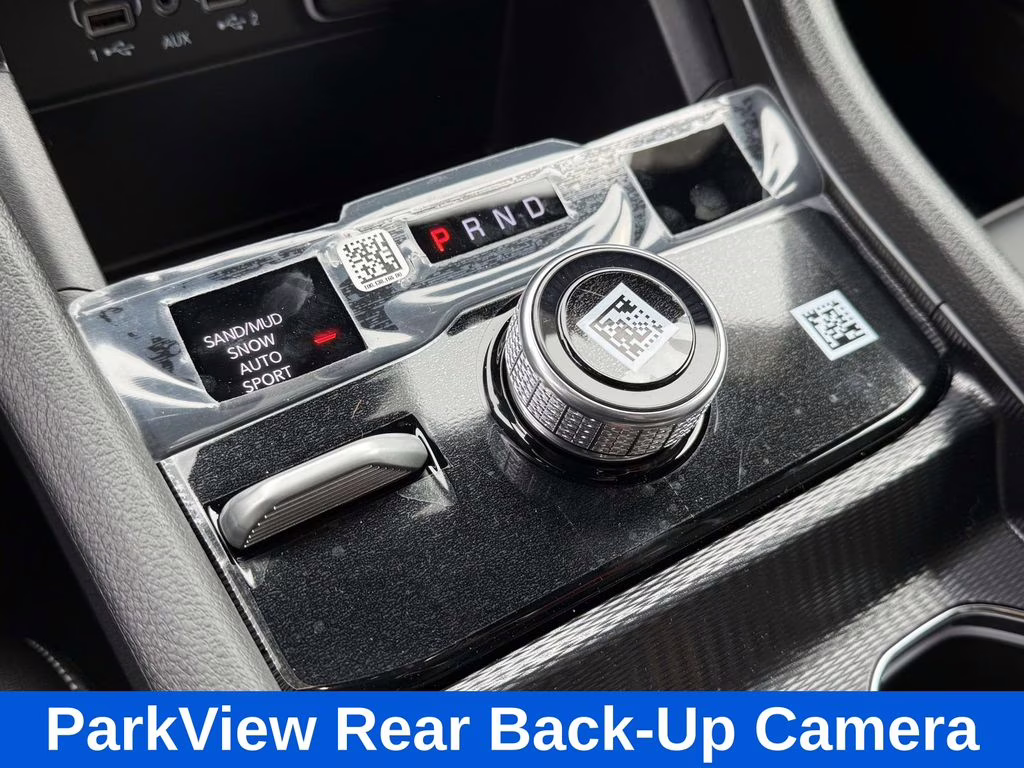 2025 Silver Zynith Jeep Grand Cherokee Limited 4X4 SUV