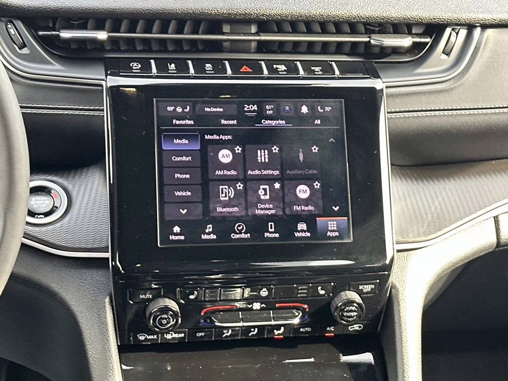 2025 Bright White Clearcoat Jeep Grand Cherokee L Altitude X 4X4 SUV