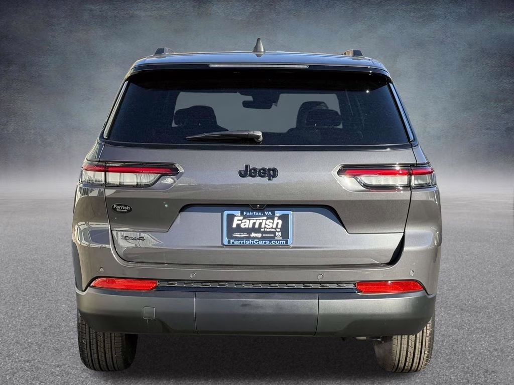 2025 Baltic Gray Metallic Clearcoat Jeep Grand Cherokee L Altitude X 4X4 SUV