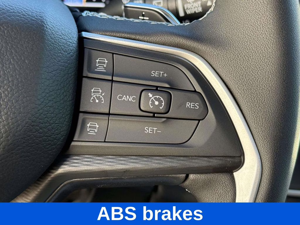 2025 Baltic Gray Metallic Clearcoat Jeep Grand Cherokee L Altitude X 4X4 SUV