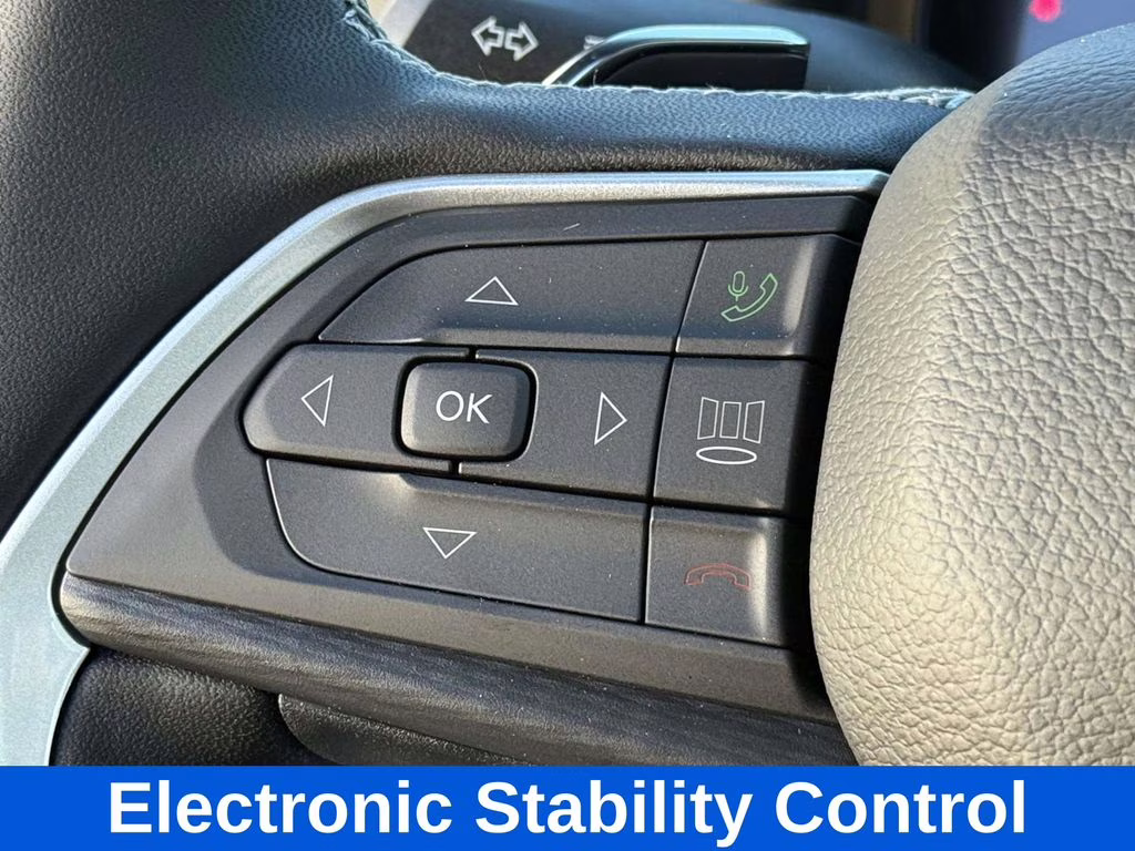 2025 Baltic Gray Metallic Clearcoat Jeep Grand Cherokee L Altitude X 4X4 SUV