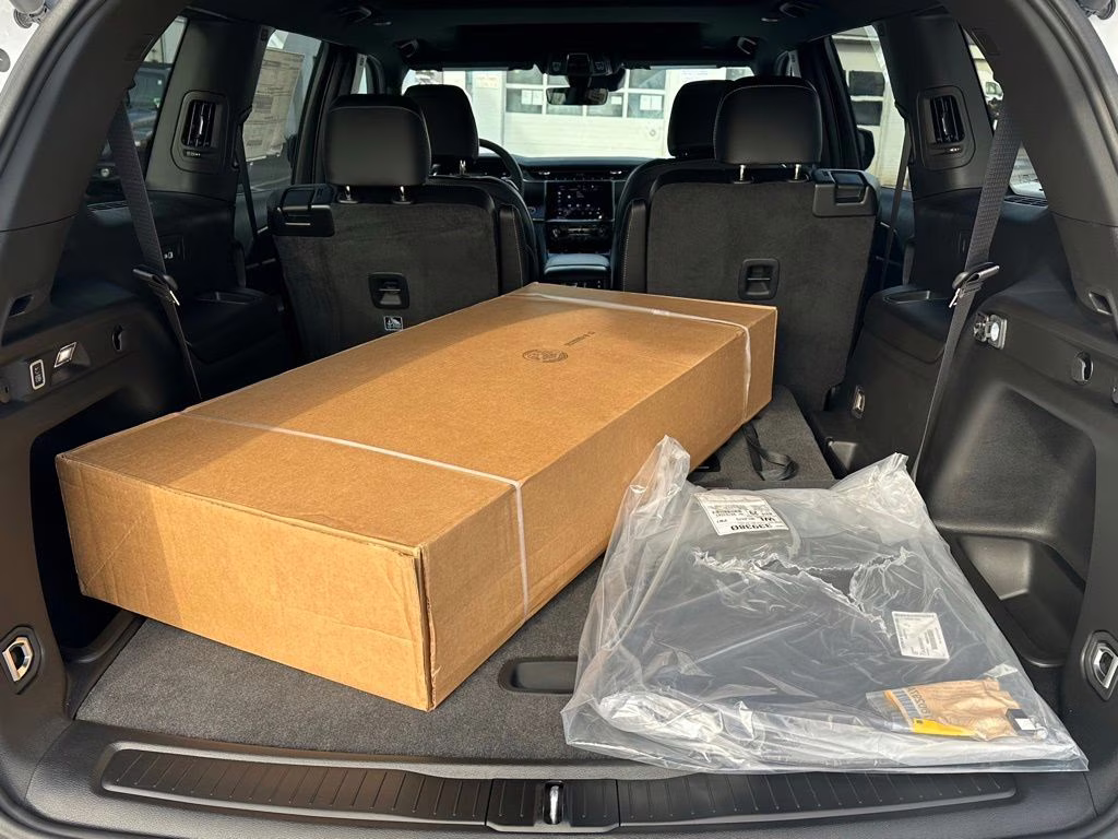 2025 Bright White Clearcoat Jeep Grand Cherokee L Altitude X 4X4 SUV