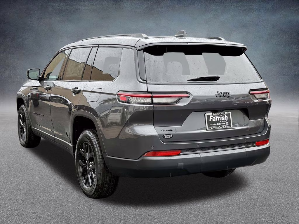 2025 Baltic Gray Metallic Clearcoat Jeep Grand Cherokee L Altitude X 4X4 SUV