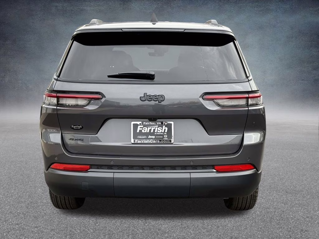 2025 Baltic Gray Metallic Clearcoat Jeep Grand Cherokee L Altitude X 4X4 SUV