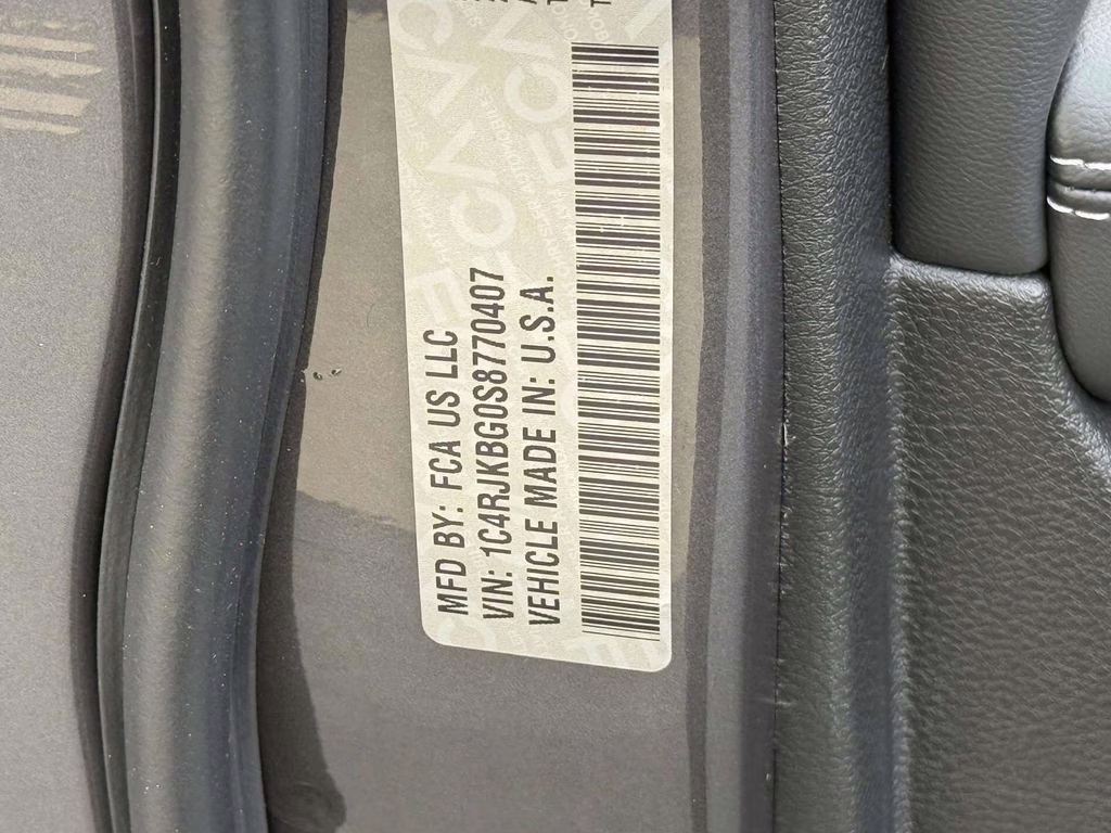 2025 Baltic Gray Metallic Clearcoat Jeep Grand Cherokee L Limited 4X4 SUV