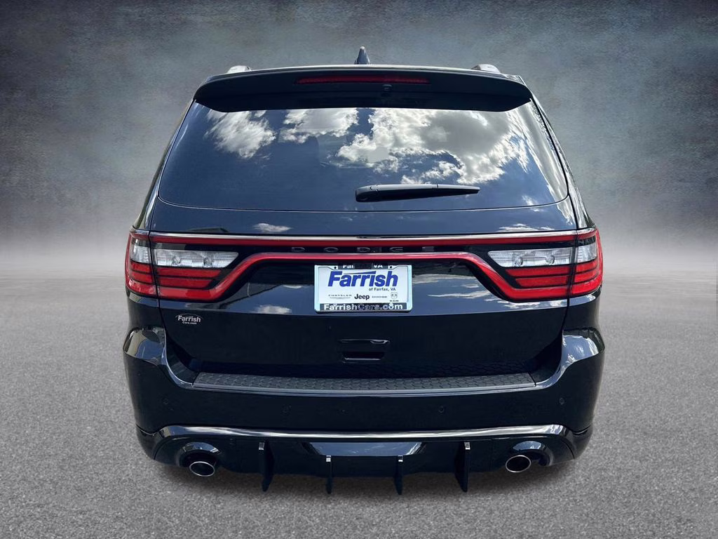 2026 DB Black Crystal Clearcoat Dodge Durango GT Plus HEMI V8 AWD SUV