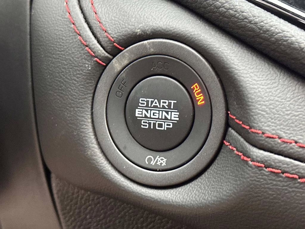 2026 DB Black Crystal Clearcoat Dodge Durango GT HEMI V8 AWD SUV