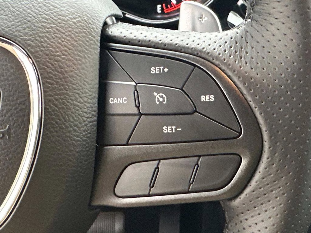 2026 DB Black Crystal Clearcoat Dodge Durango GT HEMI V8 AWD SUV