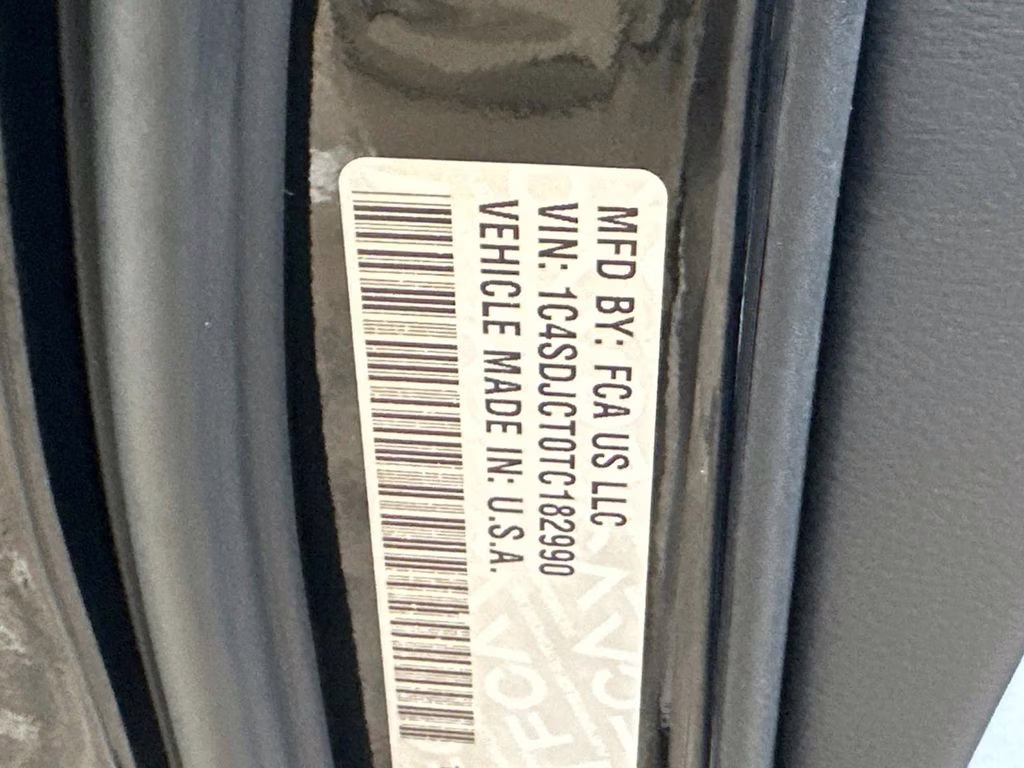 2026 DB Black Crystal Clearcoat Dodge Durango GT HEMI V8 AWD SUV