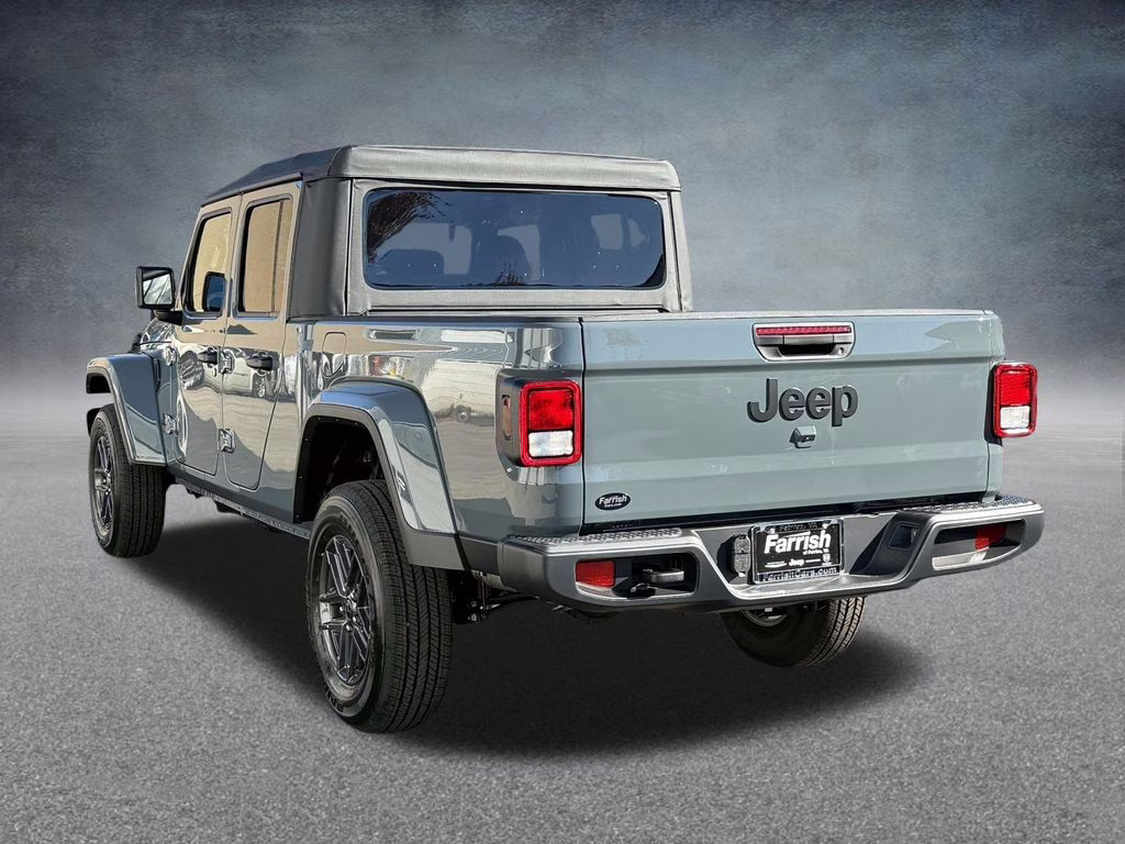 2026 Anvil Clearcoat Jeep Gladiator Sport S 4X4 Truck