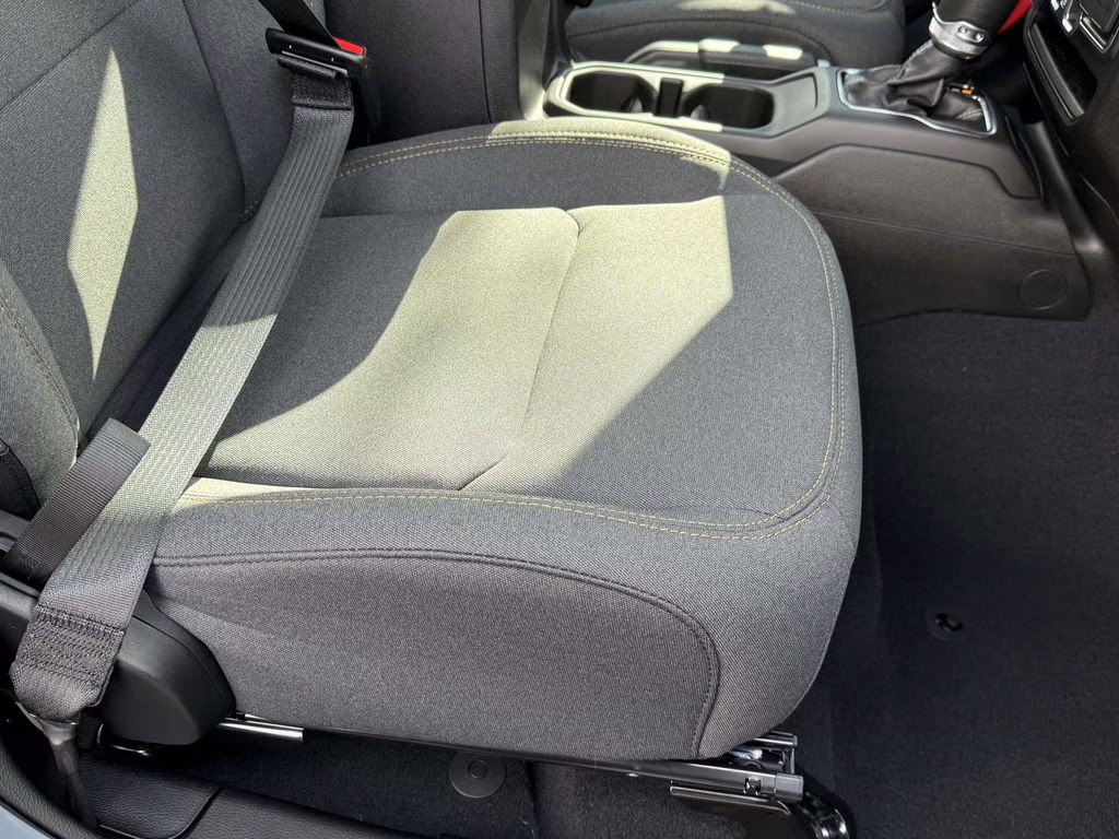 2026 Anvil Clearcoat Jeep Gladiator Sport 4X4 Truck