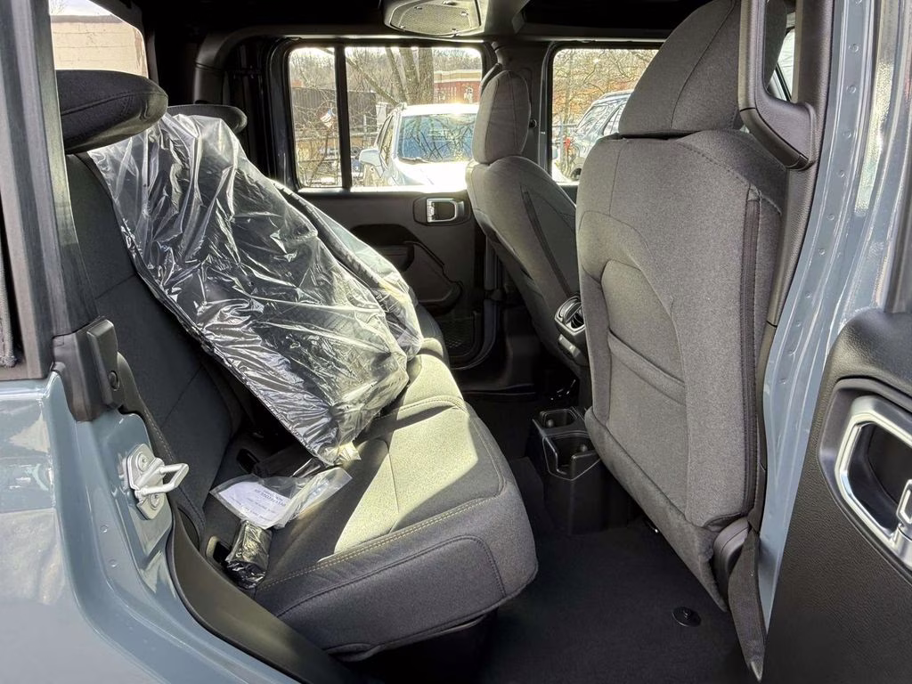 2026 Anvil Clearcoat Jeep Gladiator Sport 4X4 Truck